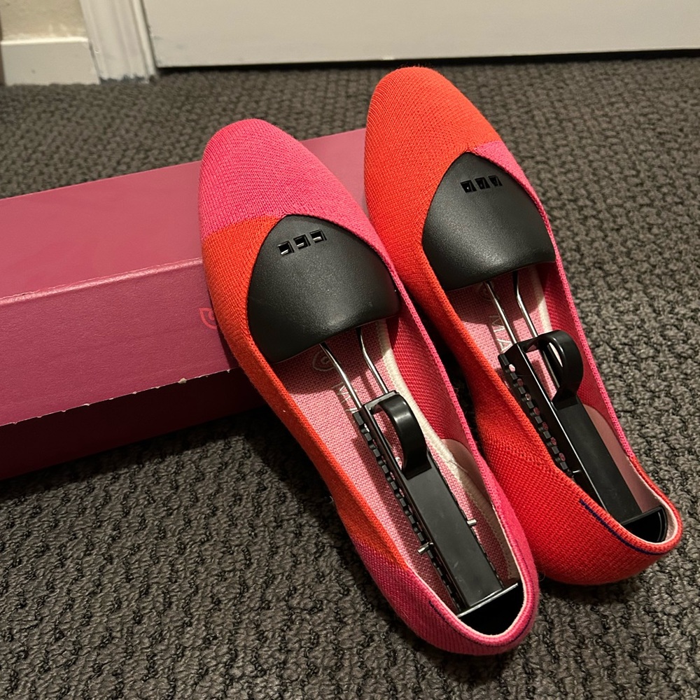EUC Rothy’s x Marta Ferri Flame Azalea, Size 9